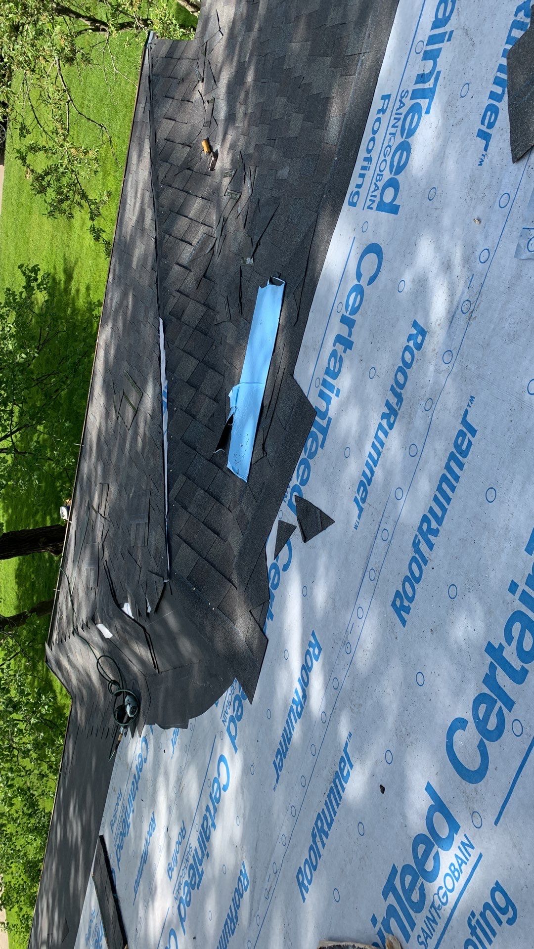 Roof Replacement using CertainTeed Landmark by 180 Contractors