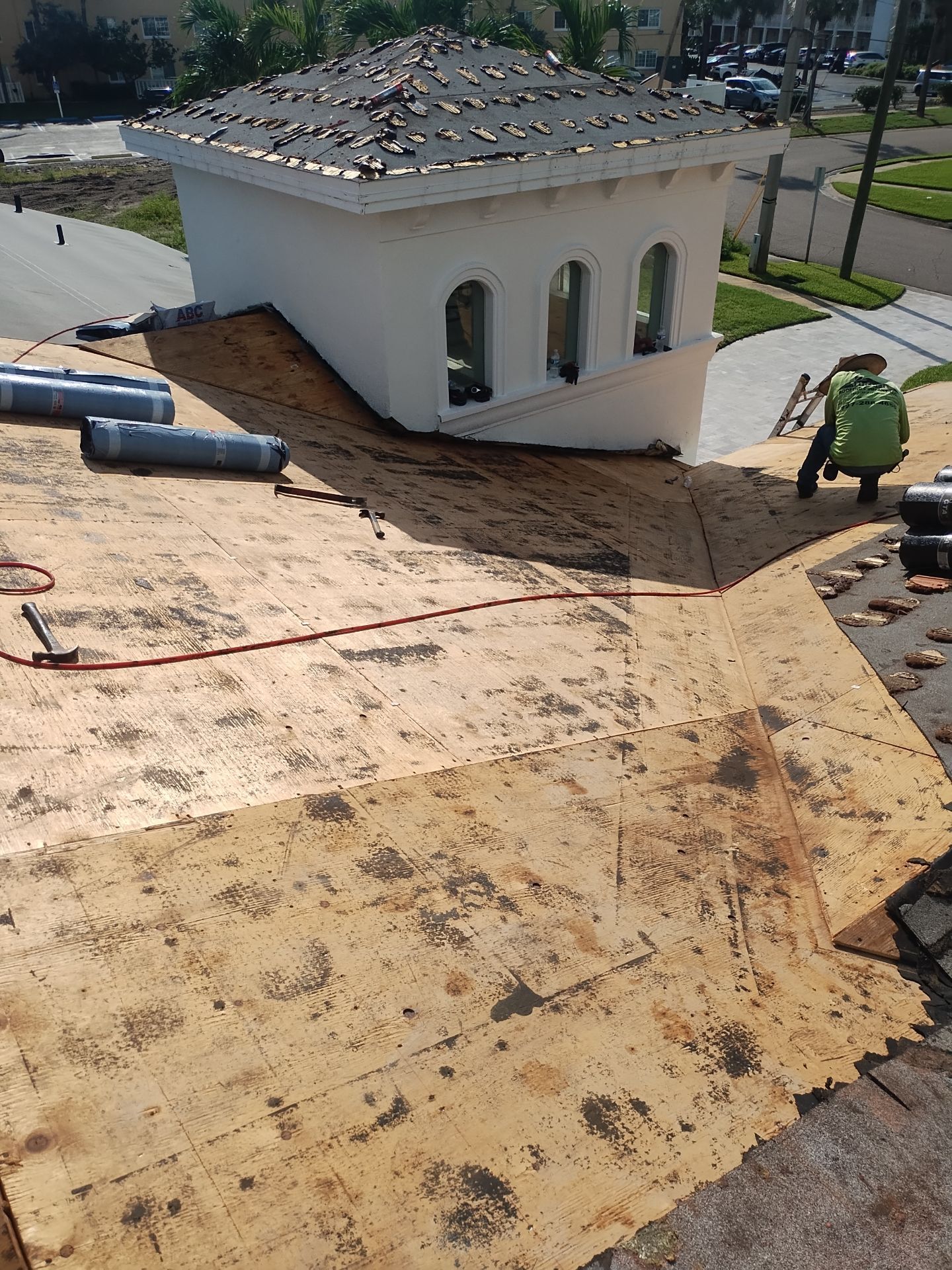 Project in St. Petersburg 33704 by Mitchell Roofing Company LLC 
