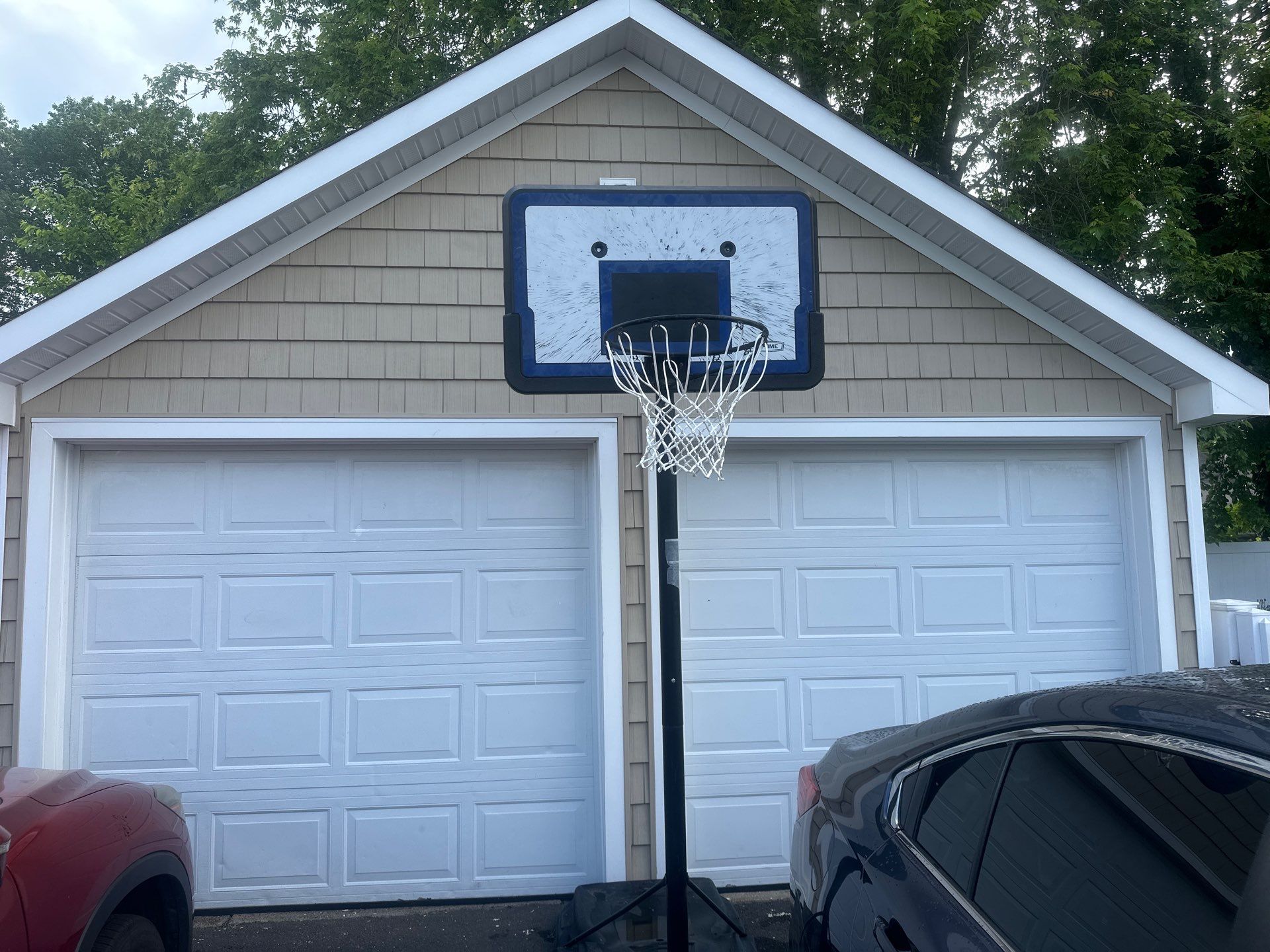 Siding Installation using CertainTeed Mainstreet Vinyl Siding - Savannah Wicker by A Plus Exterior