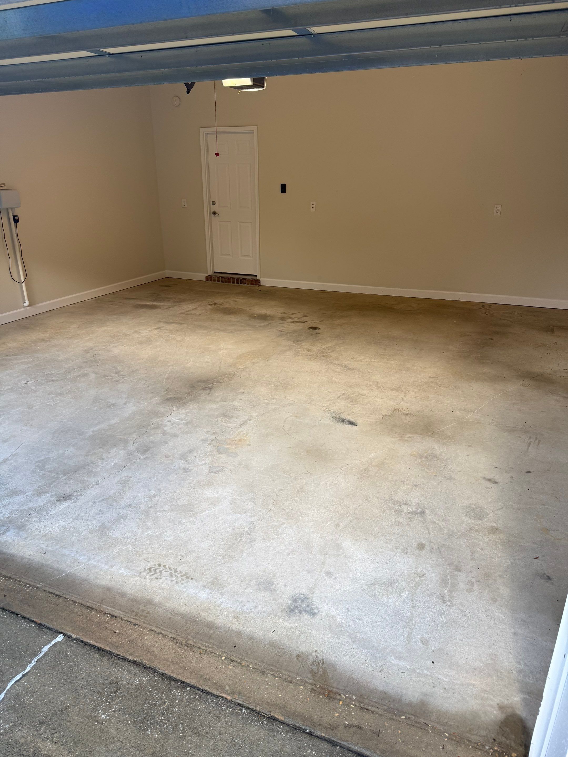 Epoxy Flake Garage Floor Coating for Fairhope Residence by Cornerstone Hard Surface Restoration