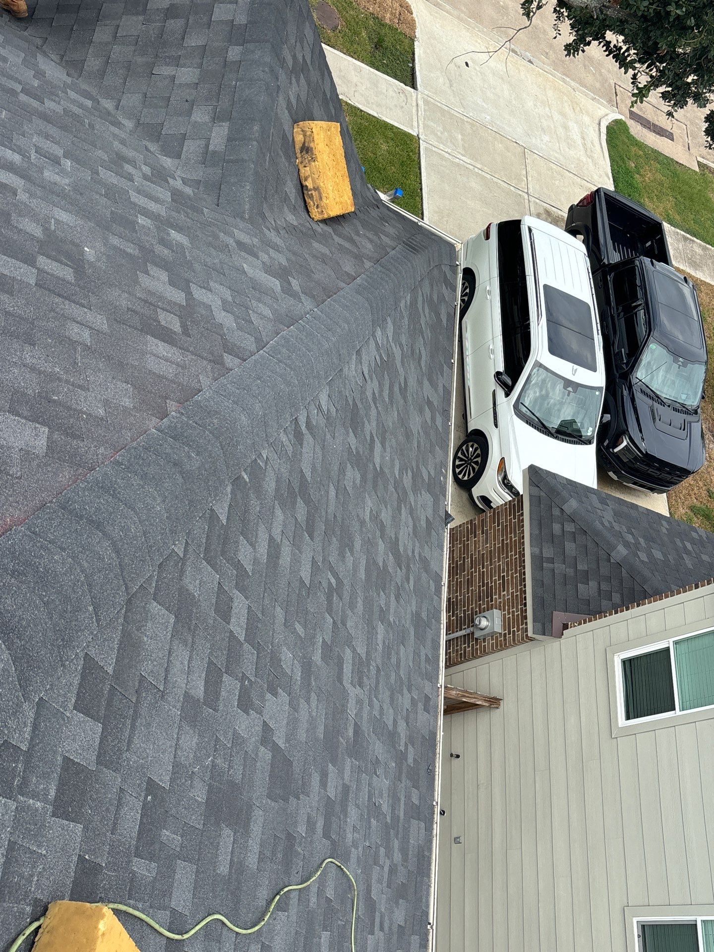Residential Roofing Installation using Owen's Corning Duration (Lifetime) Shingles by Roof Repair Company