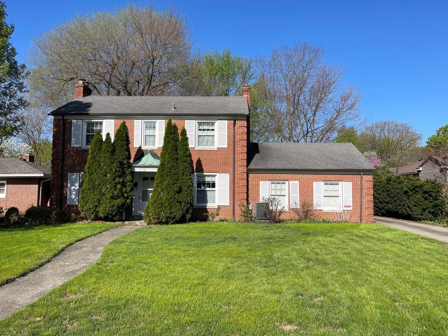Oakridge Onyx Black and Black Gutters by 317 Roofing & Restorations
