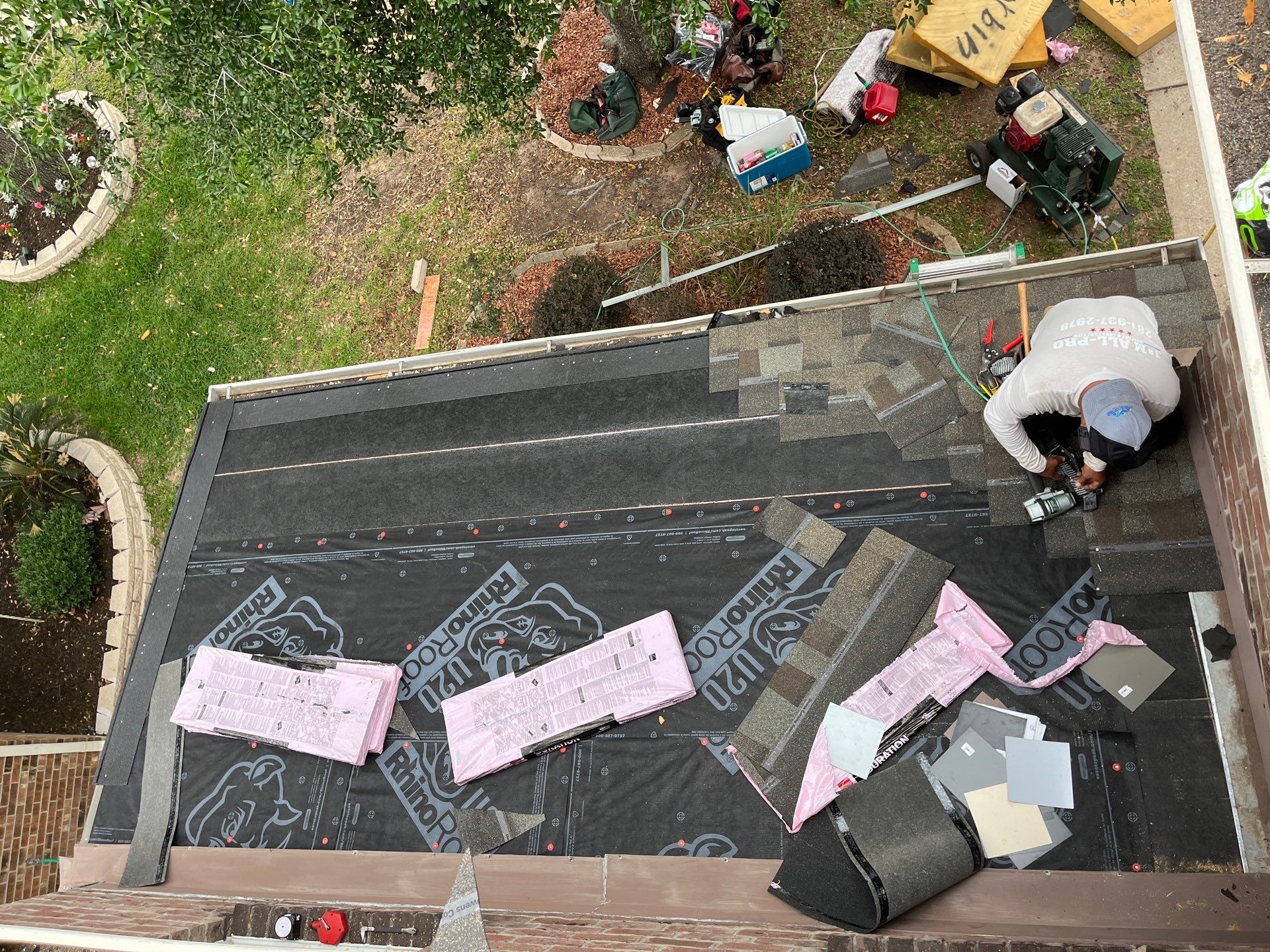 Residential Roofing Installation using Owen's Corning Duration (Lifetime) Shingles by Roof Repair Company