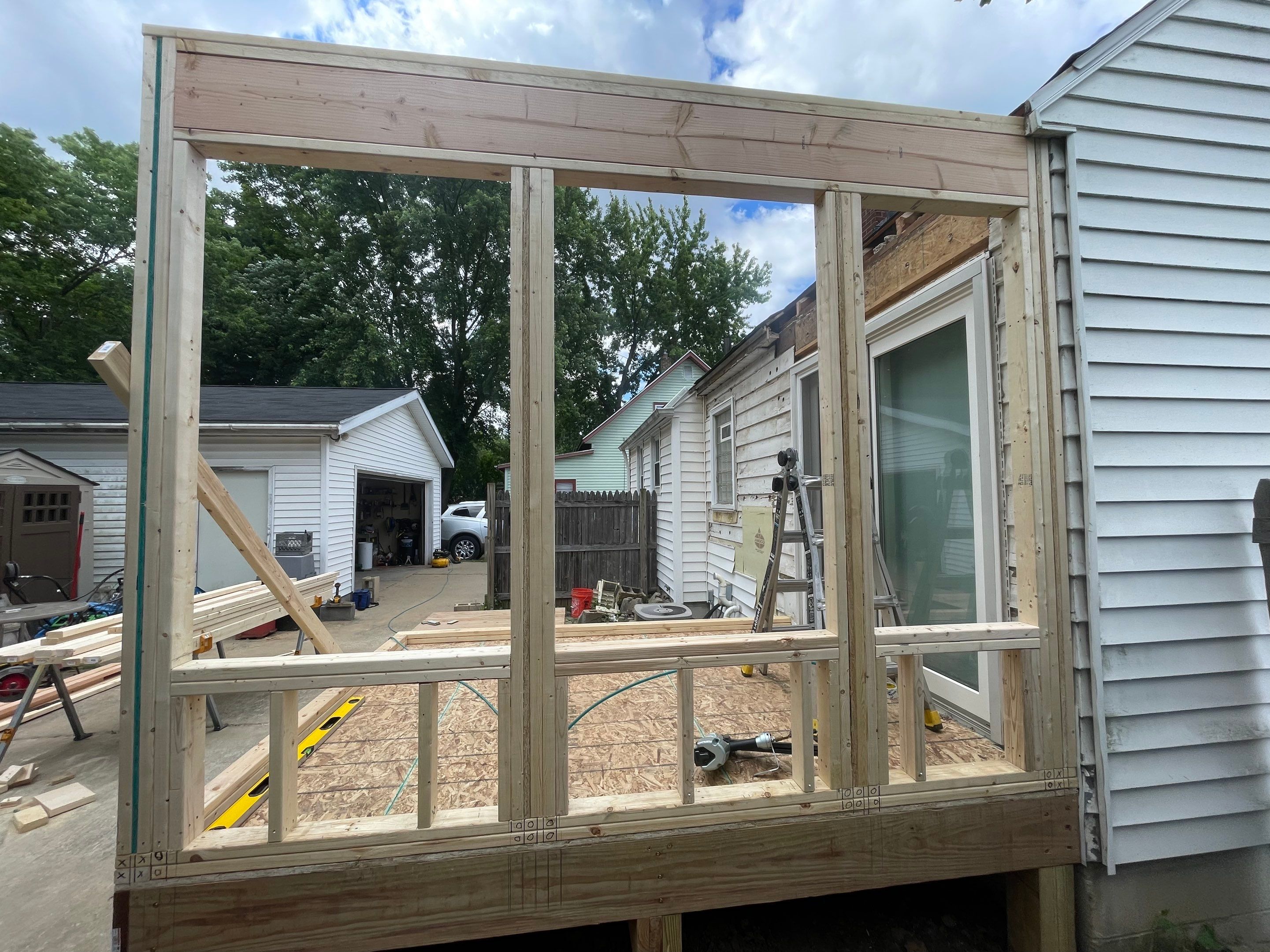 3 Seasons Room by Avalon Roofing and Exteriors