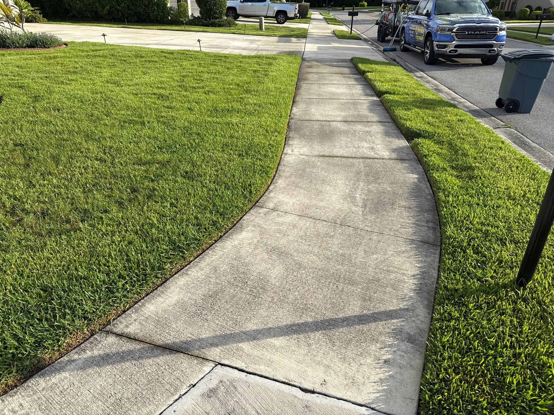 Large Corner Lot Concrete Cleaning in Old Mill Preserve – Palmetto, FL by Sunshine AquaWash