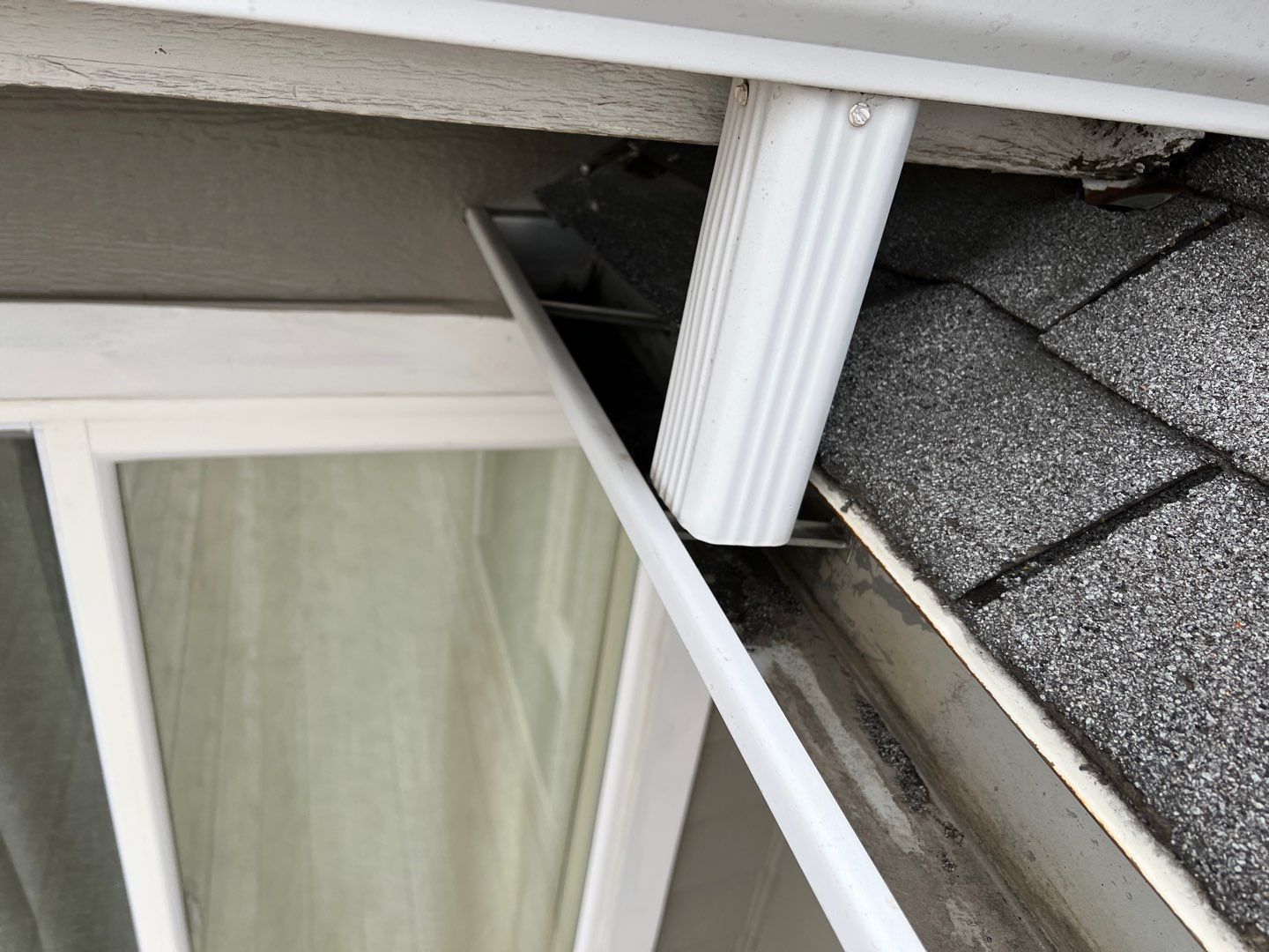 GAF Timberline HDZ - Charcoal by Montana Roofing Solutions