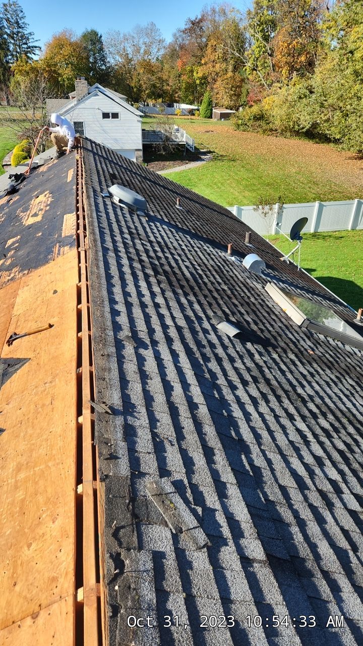 Residential Roofing Installation using Owens Corning TruDefinition Estate Gray by A Plus Exterior