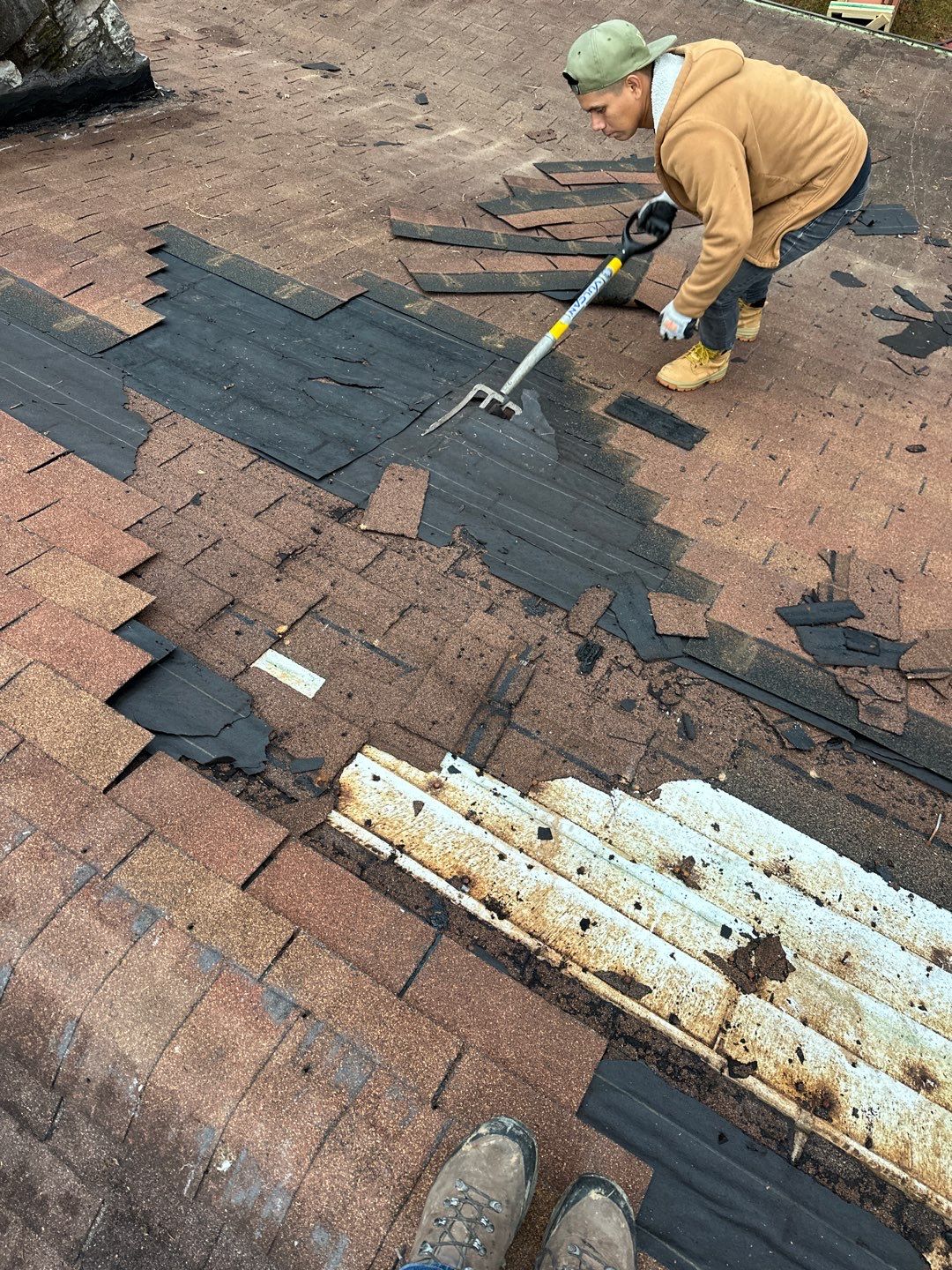 Chalet  by Prestige Roofing