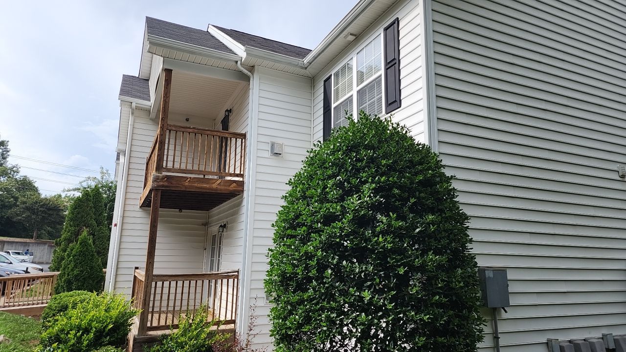Appartment cleaning by G&H Home Tech Pros LLC