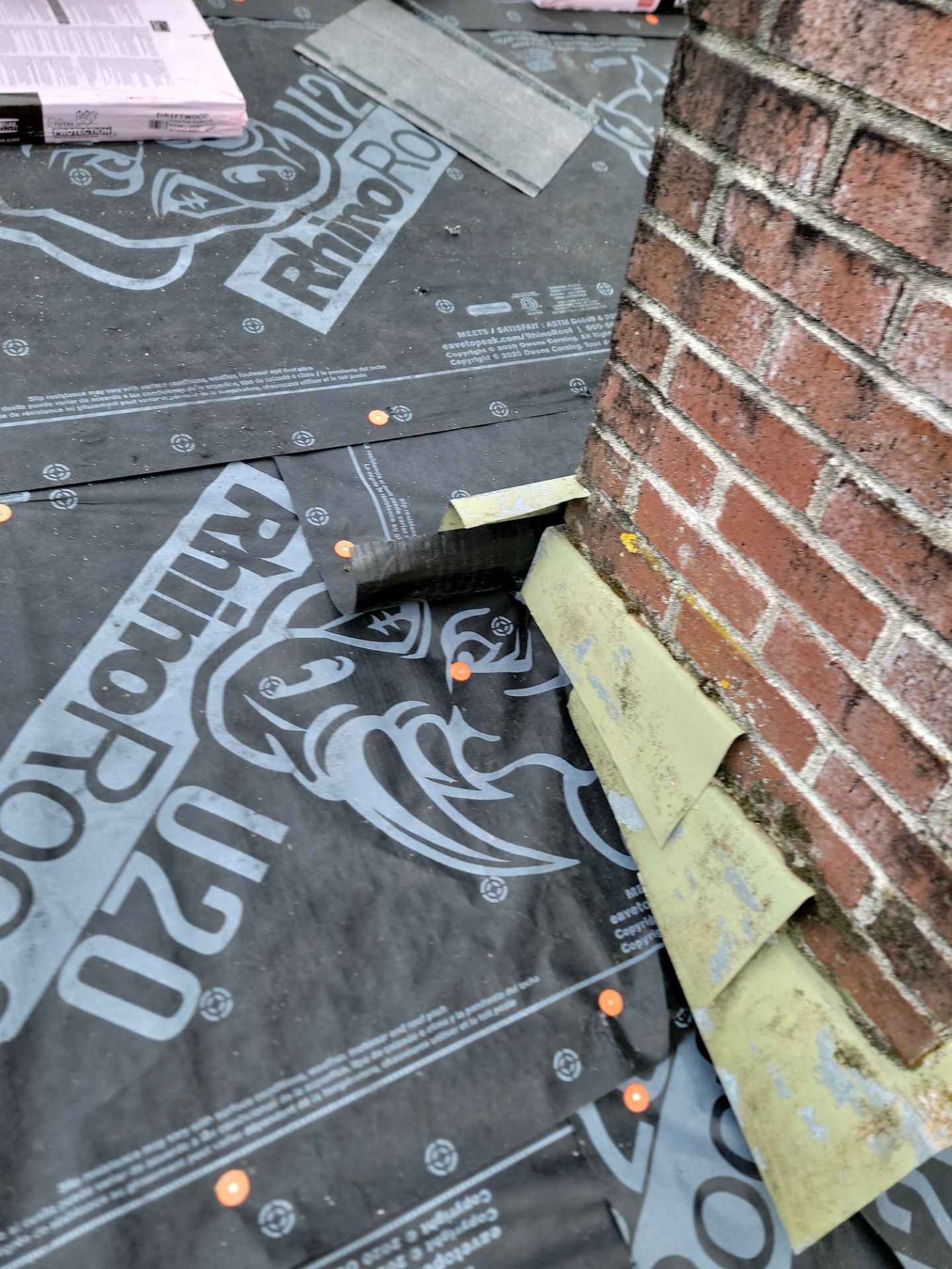 Residential Reroof using Owen's Corning Roofing System by BEST Roofing & Waterproofing