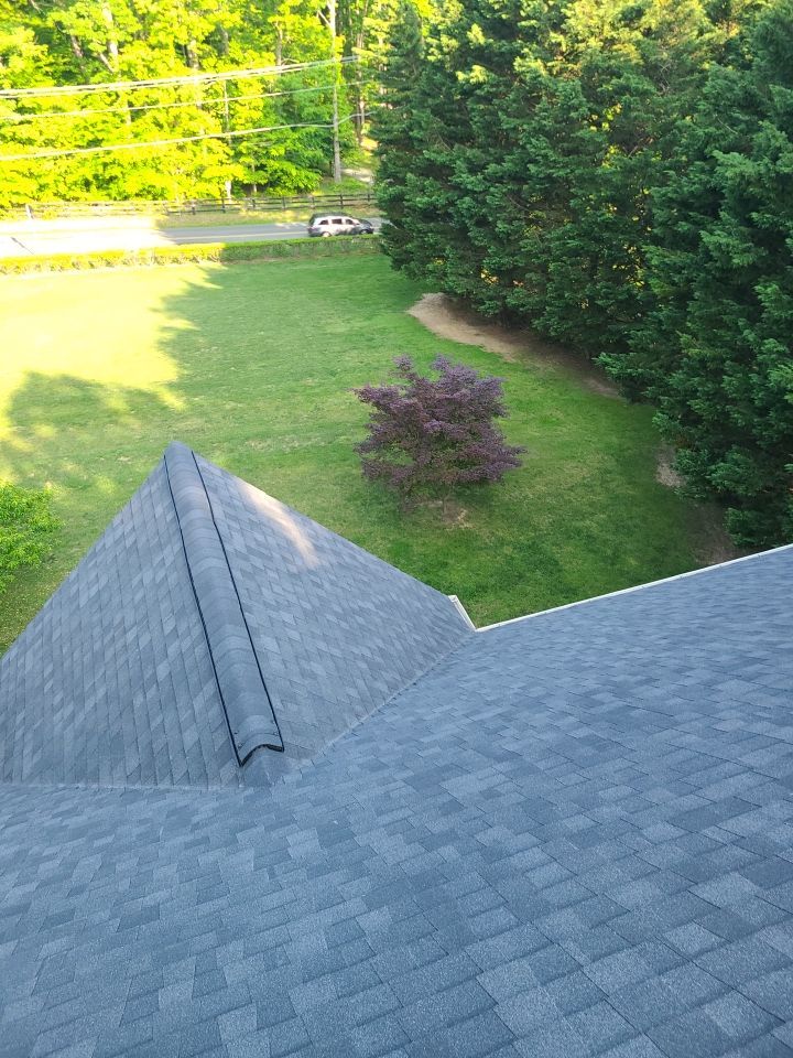 Clifton - CertainTeed Landmark Charcoal Black by RM Banning, Inc.