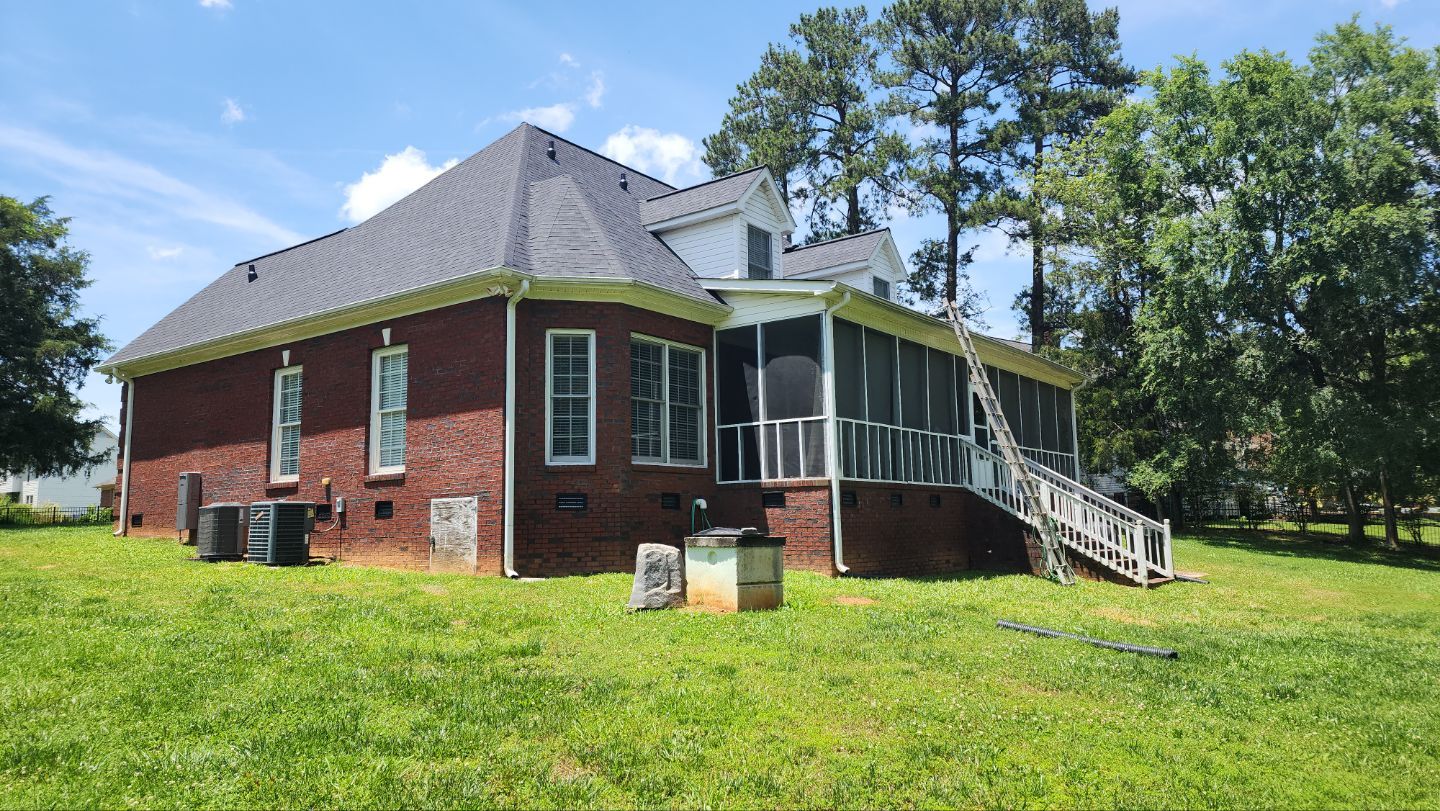 Residential Roofing Installation using Owens Corning® Oakridge Onyx Black by Indigo State Roofing