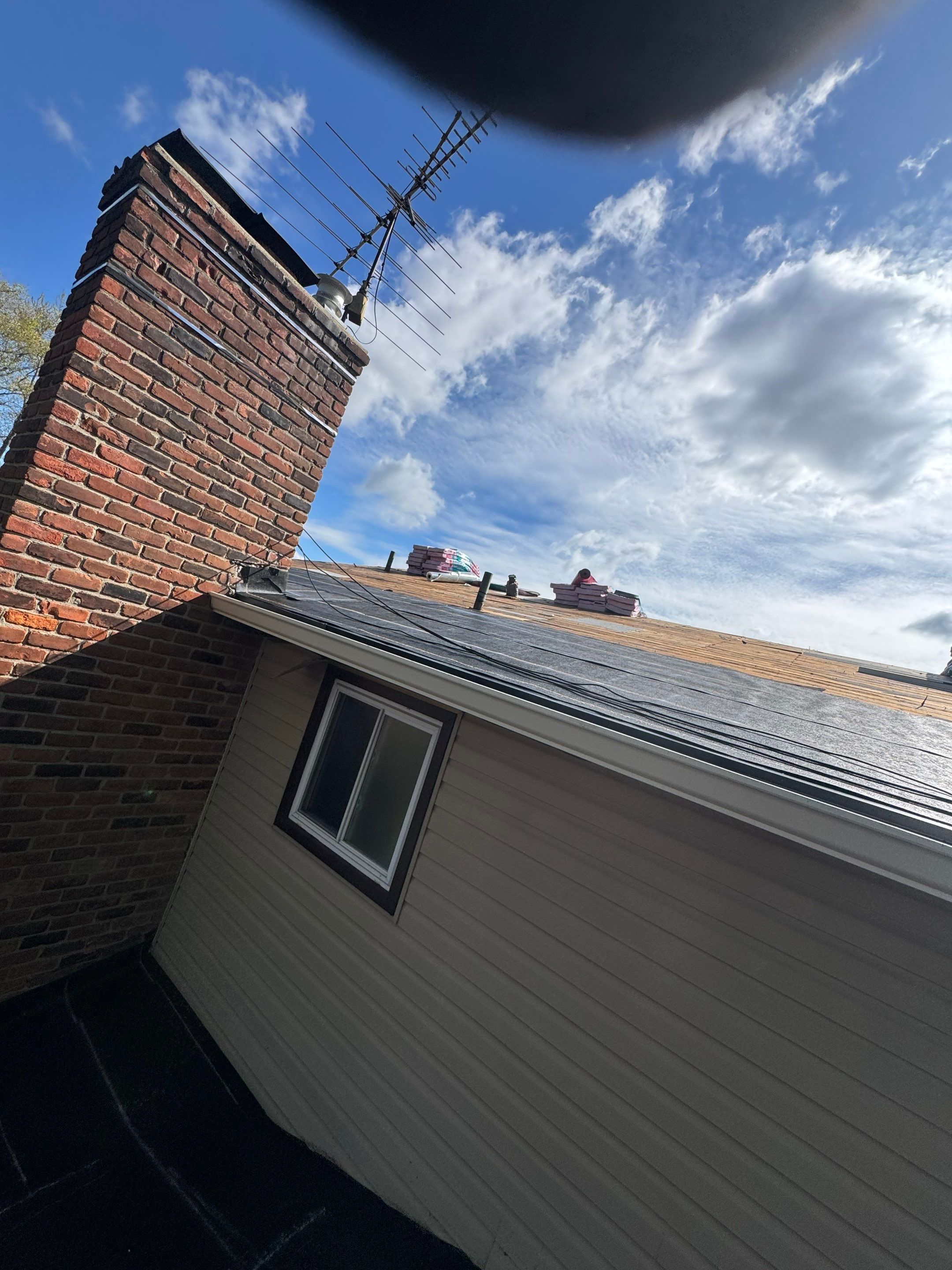 Roof Replacement using Owens Corning Tru Definitions by 180 Contractors