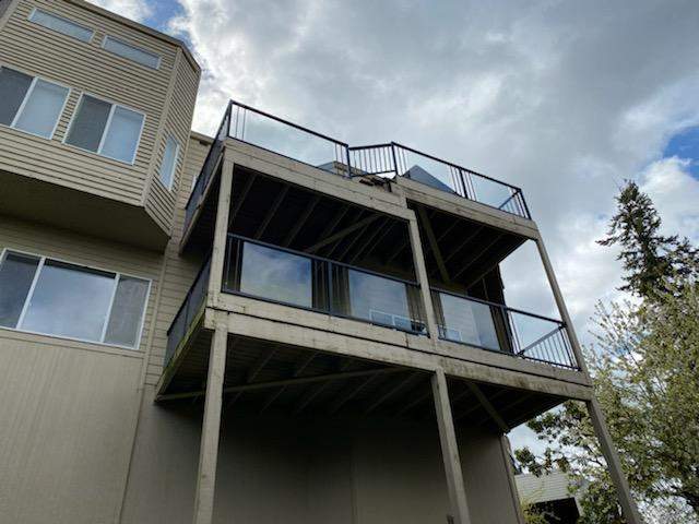 Gutter Cleaning using Moderate Pressure by Willamette Outdoor Wash LLC