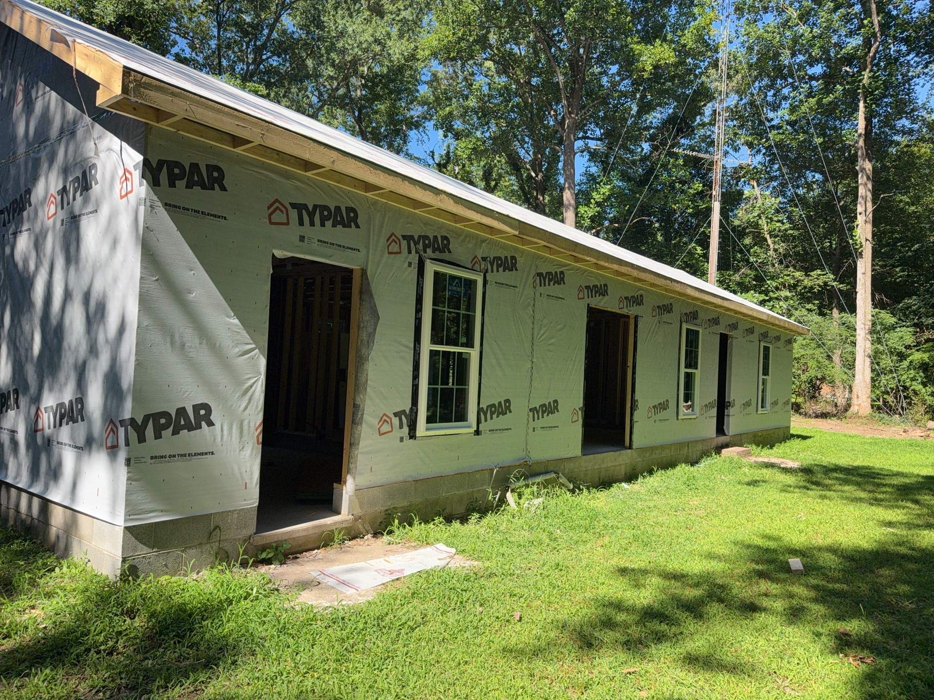 Single-Story New Construction Vinyl Siding Install in Gloucester by Cade Construction