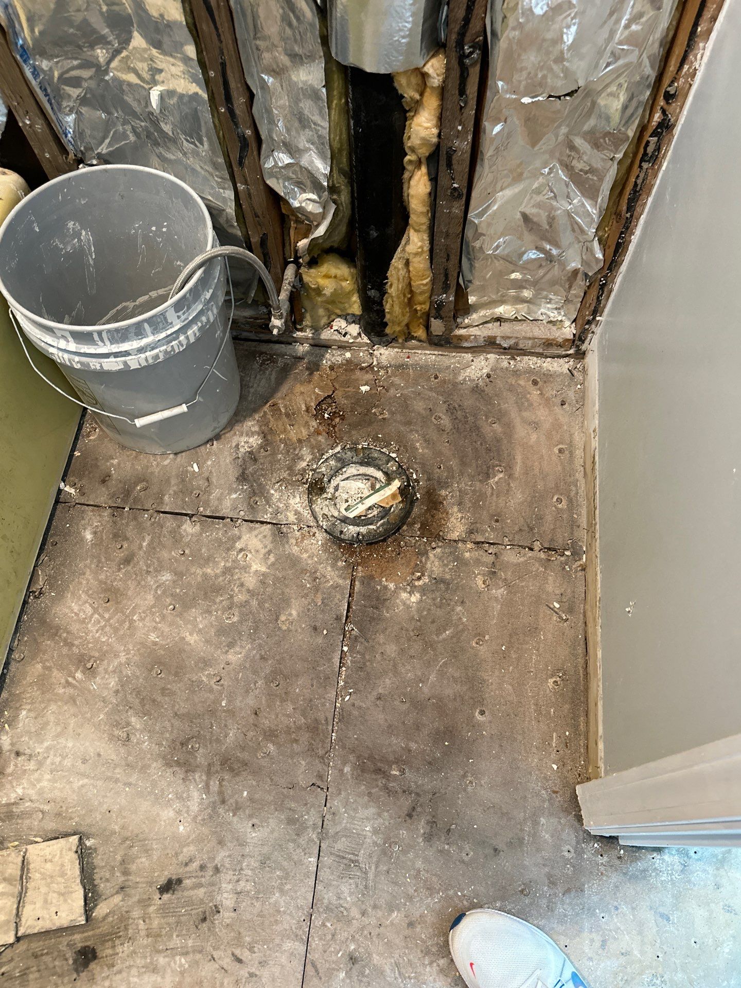 Becker Lake Home Bathroom Remodel by Kitchen Works LLC