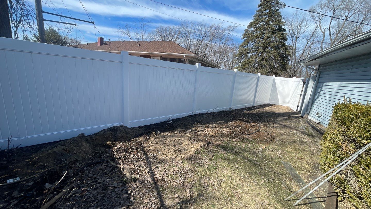 Chain link fence to vinyl fence by Kraz Construction