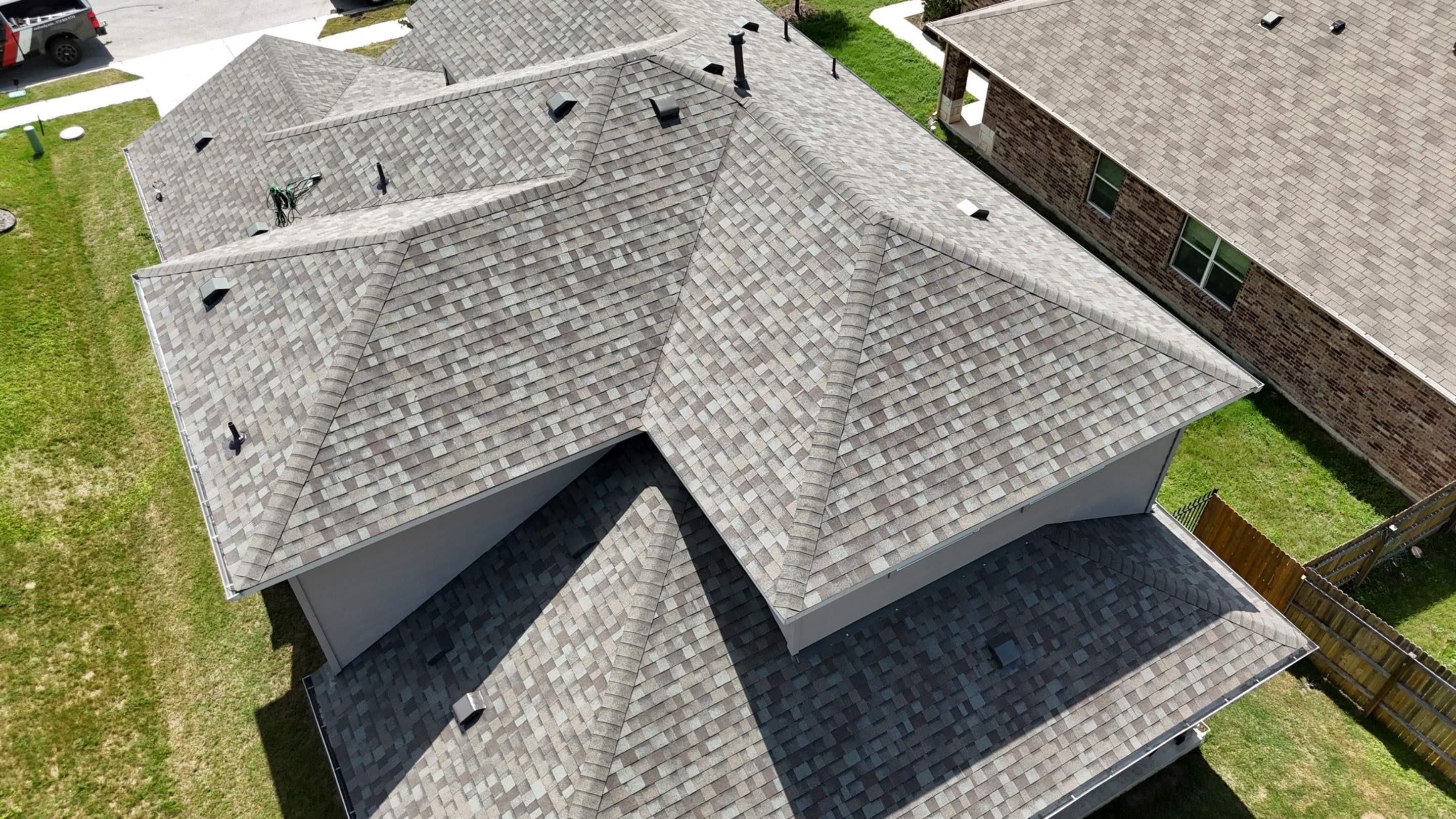 Driftwood - Owens Corning TruDefinition Duration by RoofsOnly.com