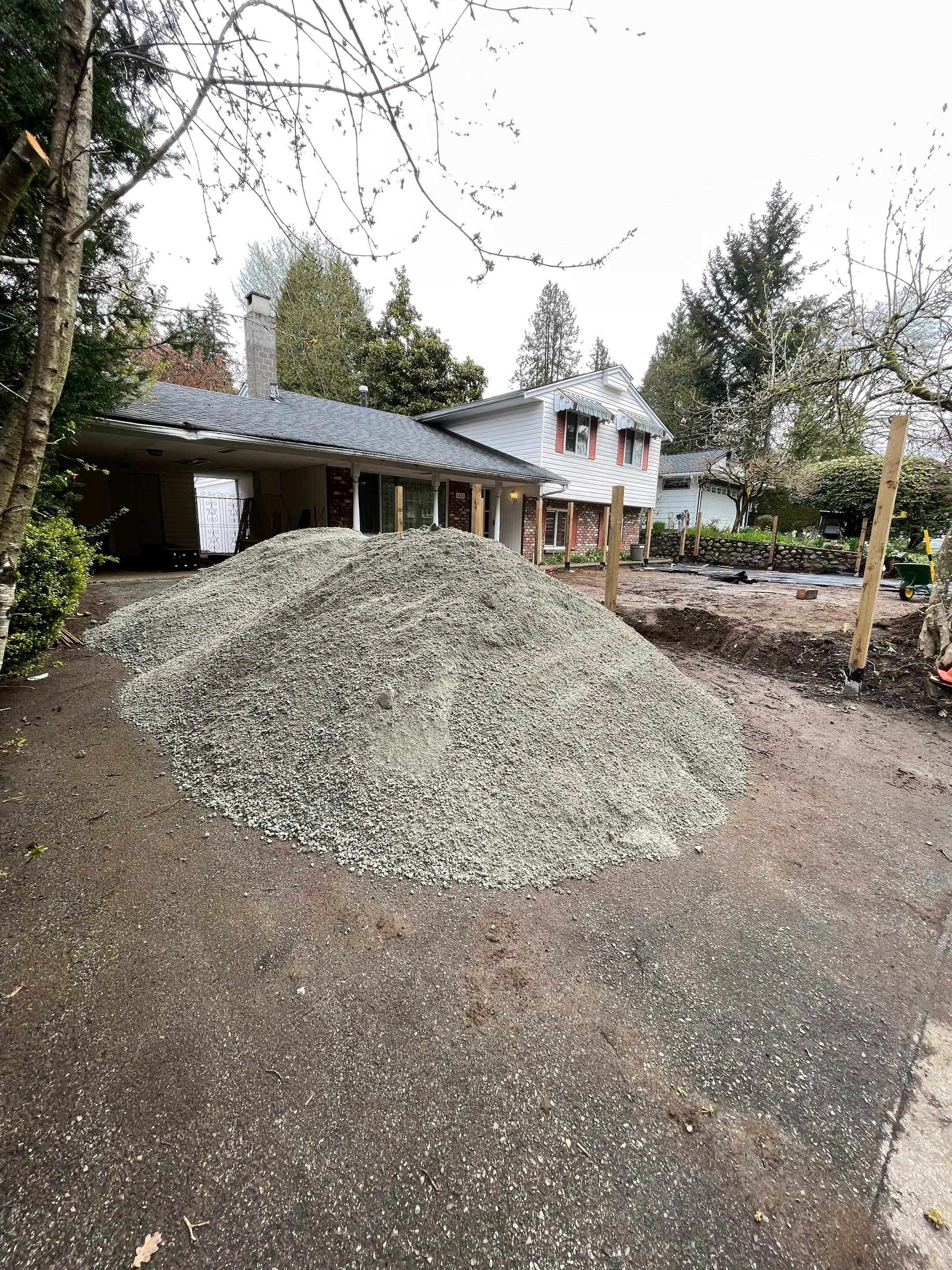 Artificial Grass and Custom Fence For KidiKare Daycare by YVR Construction Group