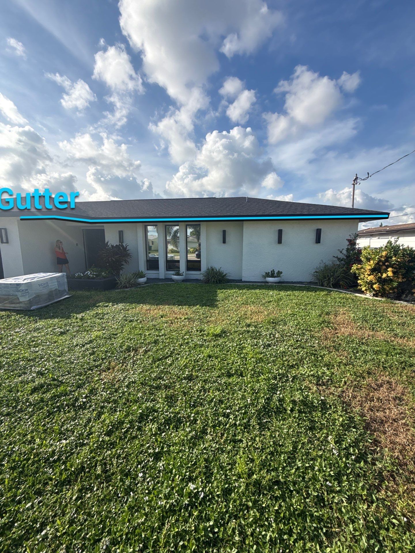 6 Inch Seamless Gutters using Musket Brown Seamless Gutters in Cape Coral FL by Gutter Professors