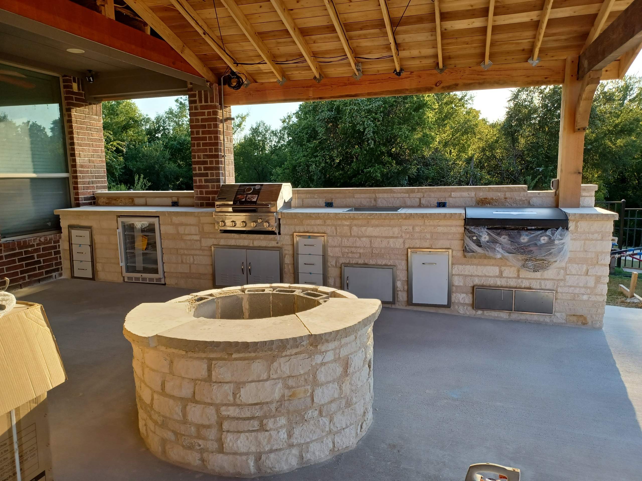 Outdoor Living: (Kitchens & Patio Covers) by Trophy Roofing & Construction LLC