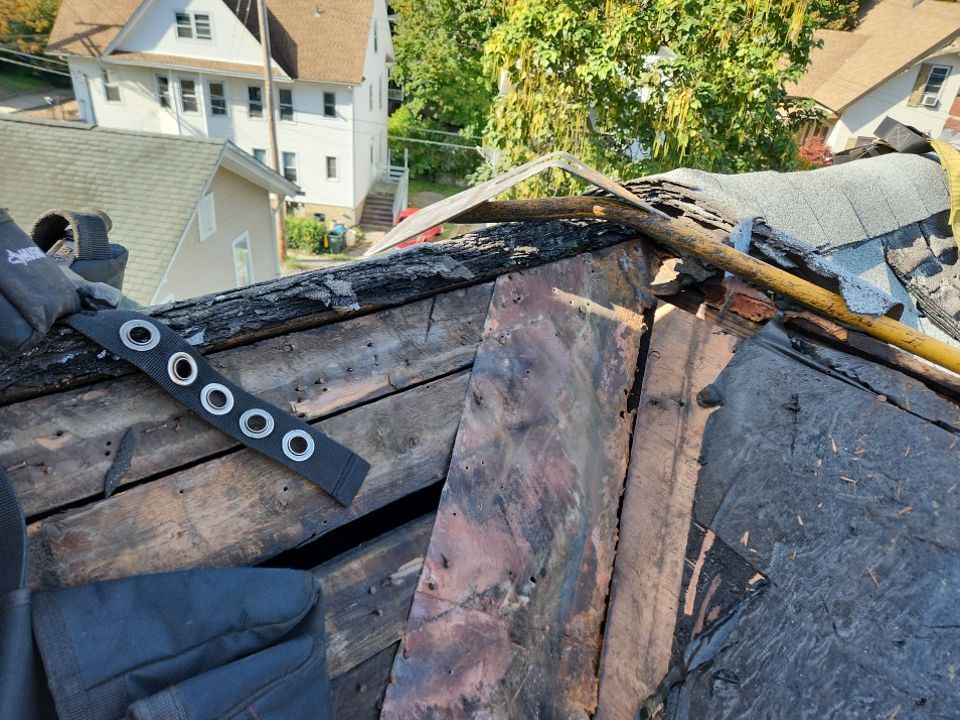 Residential Roofing Installation using Owens Corning TruDefinition by A Plus Exterior