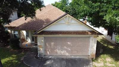 Residential Roofing Installation using Owens Corning Oakridge