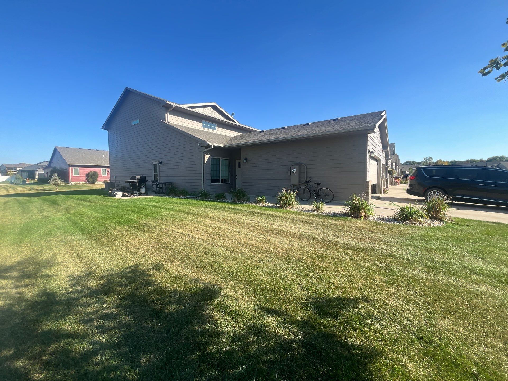 Multi-Family Exterior Painting and Trim Refresh in Sioux Falls by Select Painting, Coatings & Garage Cabinets