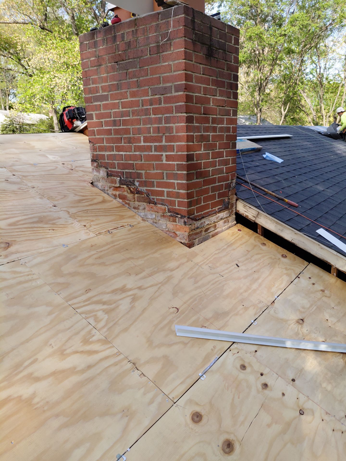 Annandale: Residential Roof Replacement with CertainTeed Landmark in Moire Black by RM Banning, Inc.