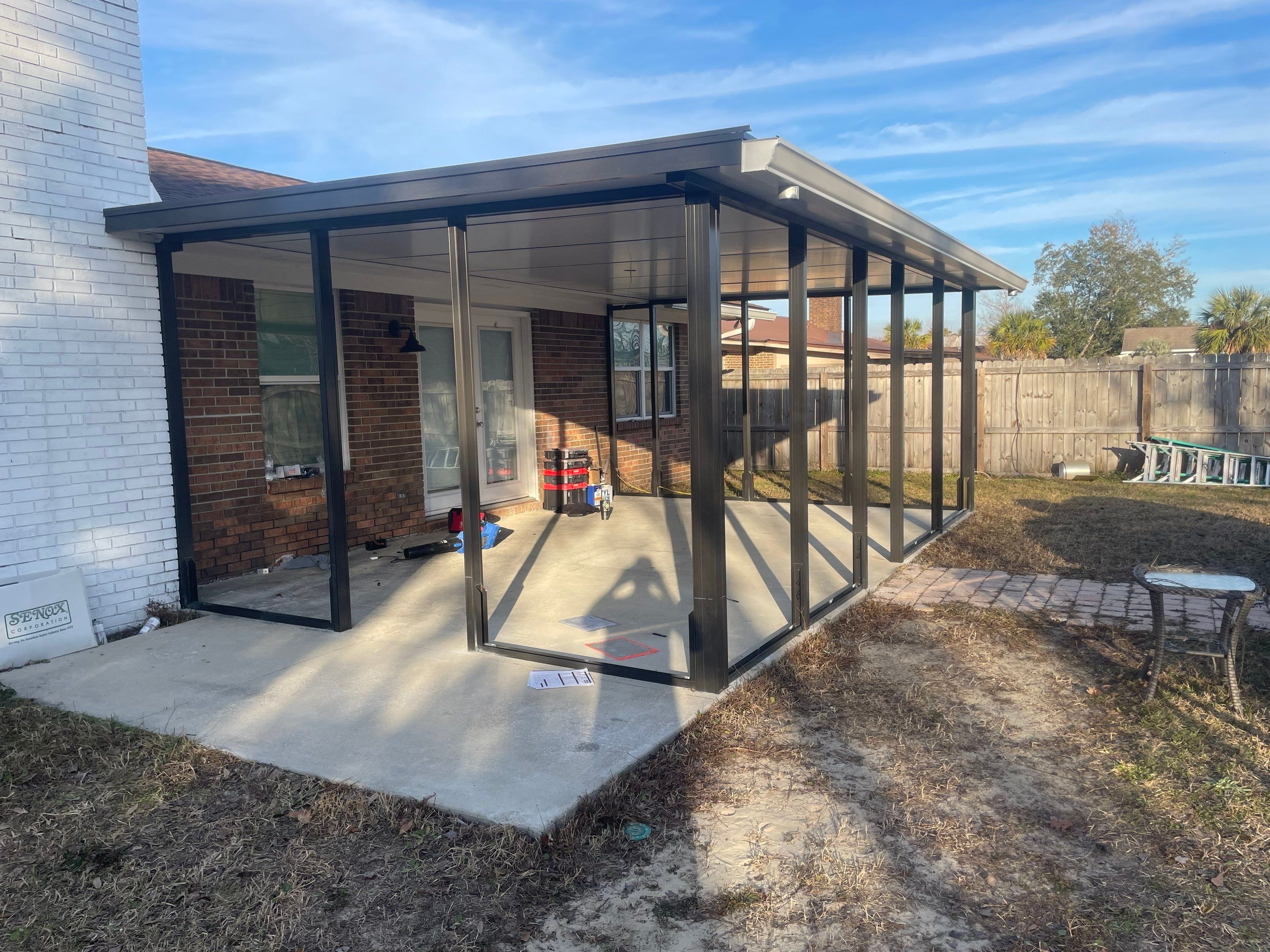 Screen Room using Colorbeam in Lynn Haven by Titan Sunrooms