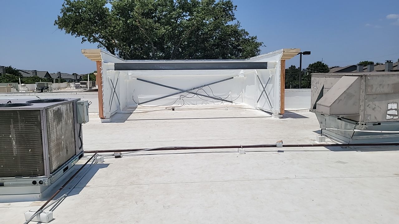 Commercial Roof Replacement using GAF Everguard TPO by Roof Experts
