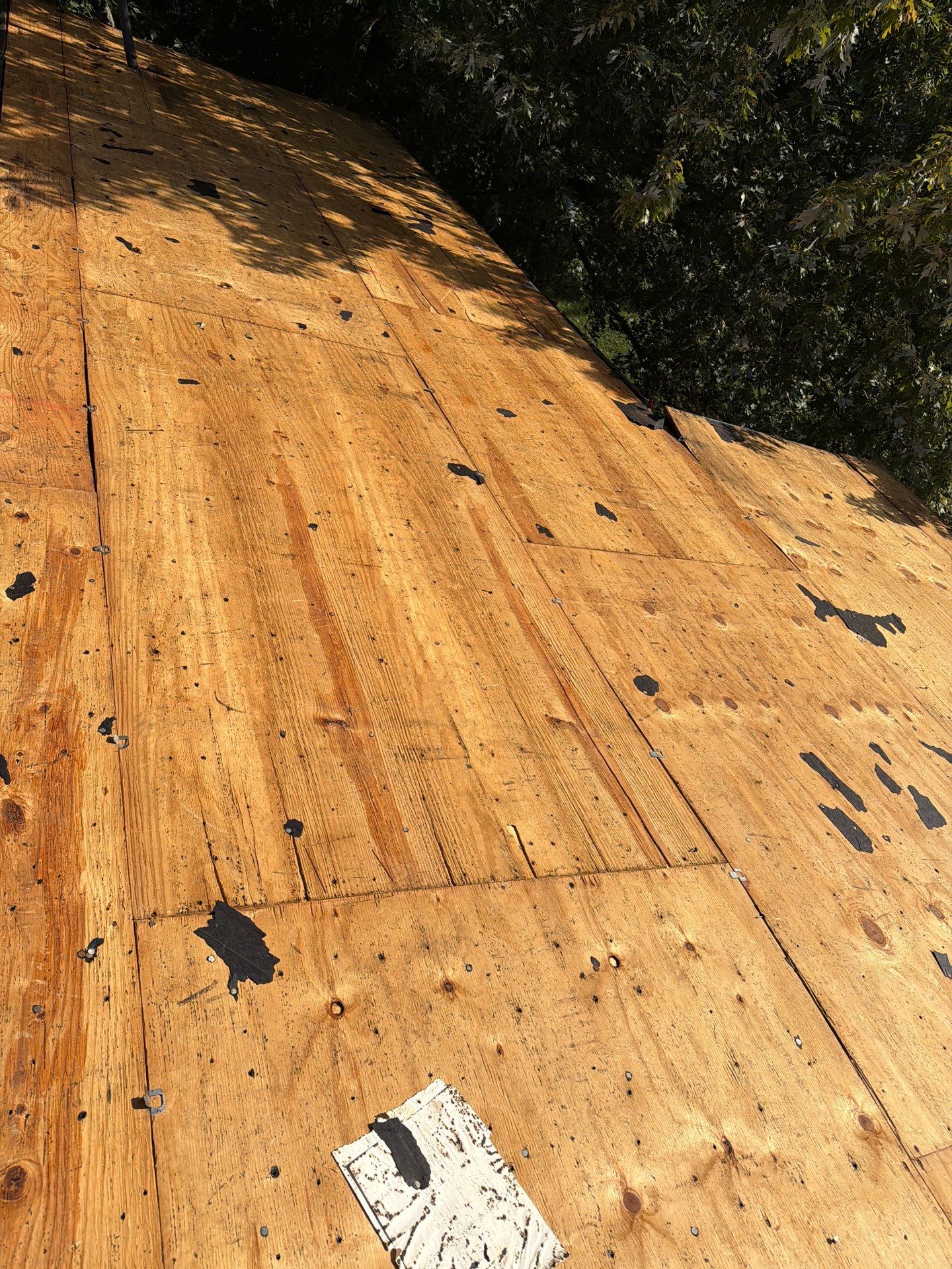 Residential Roofing Installation using GAF Timberline HDZ Charcoal by Rainstoppers Roofing