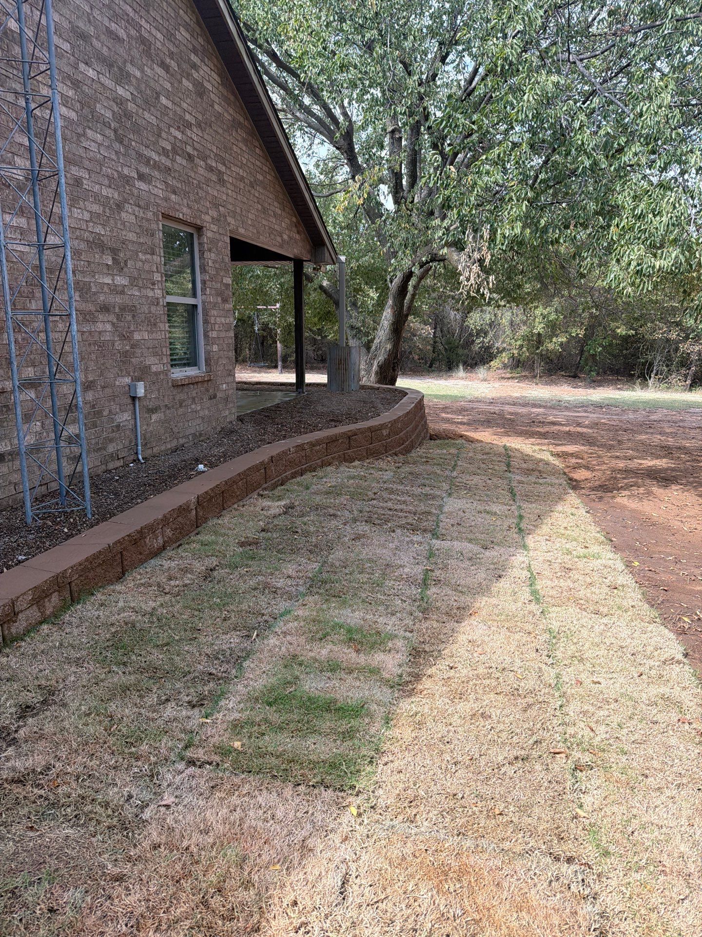 Retaining Wall by Clays Services Inc