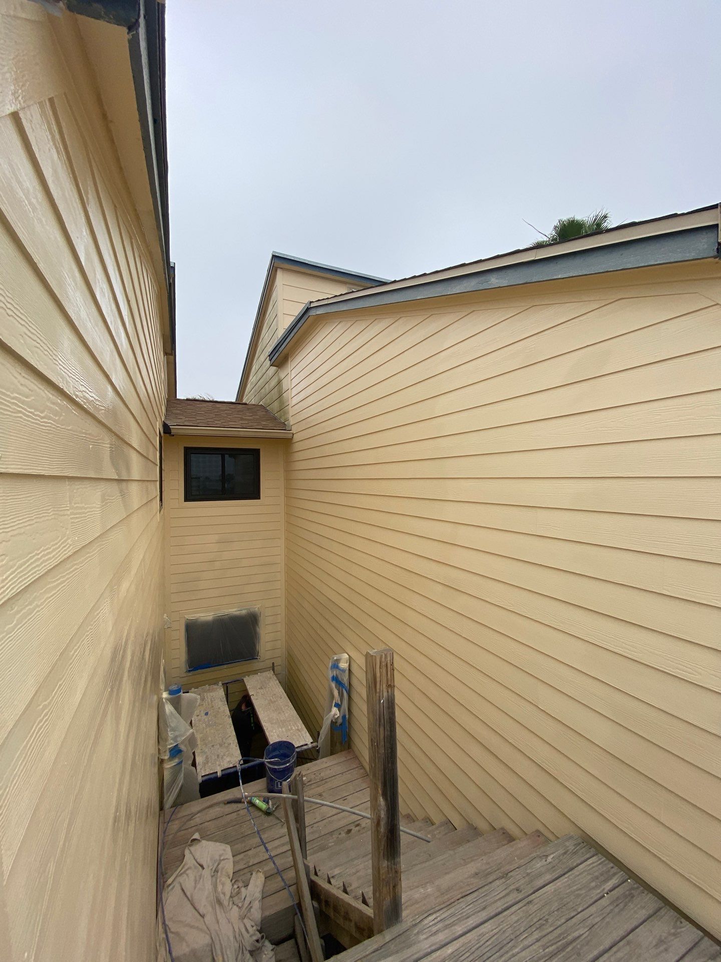 Exterior remodel Fortuna Bay Condos by Bayfront Roofing and Construction