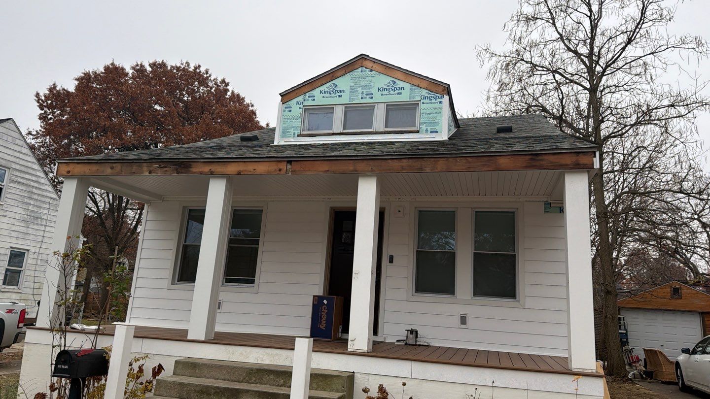 Siding Replacement using Ascend Glacier White by 180 Contractors