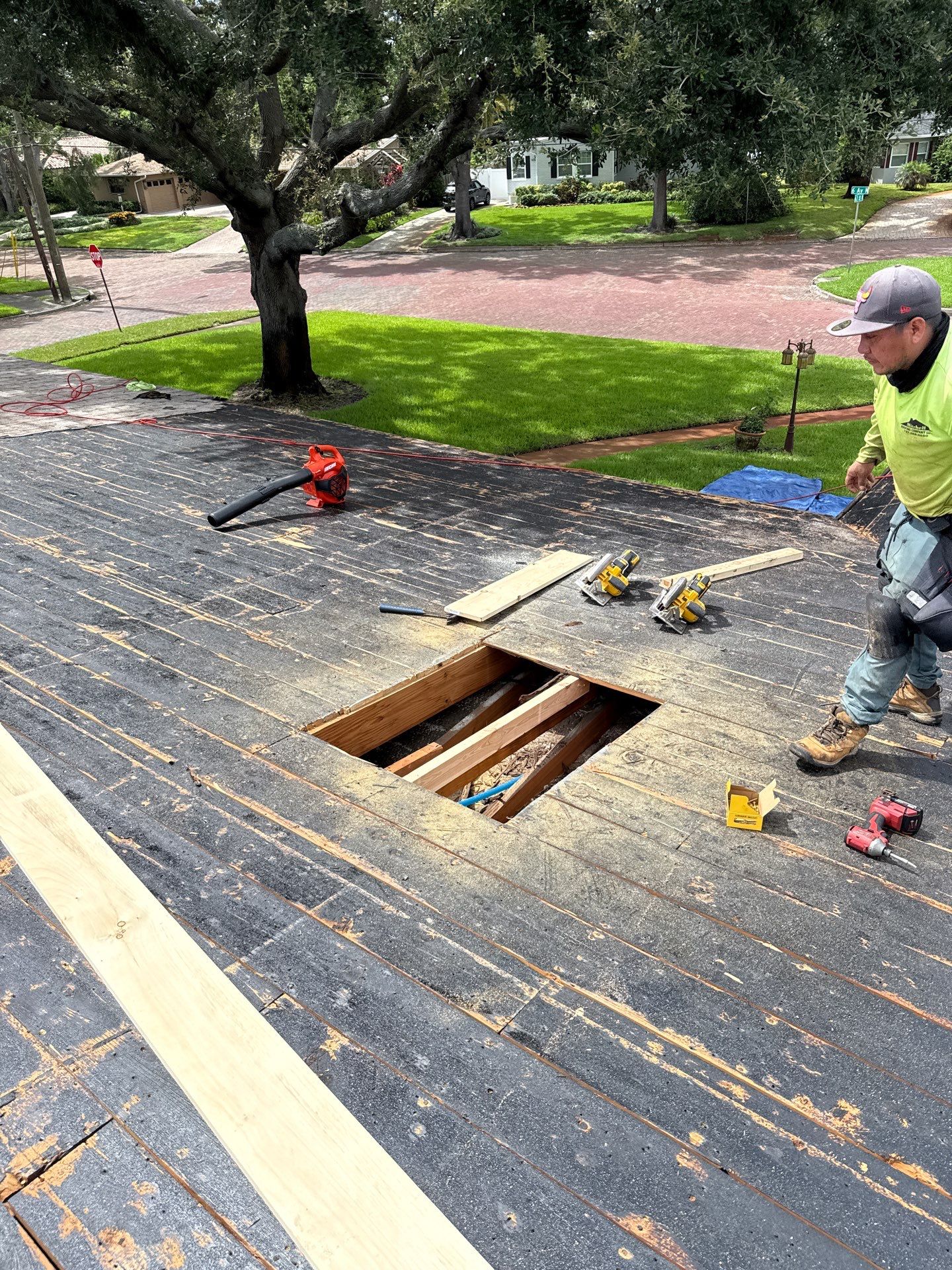 Project in St. Petersburg 33710 by Mitchell Roofing Company LLC 