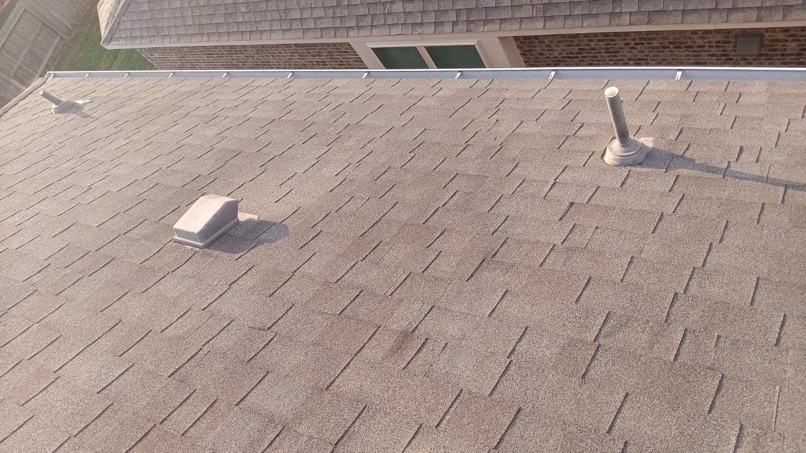 Hail Damage using Owen's Corning Duration (Lifetime) Shingles by Roof Repair Company