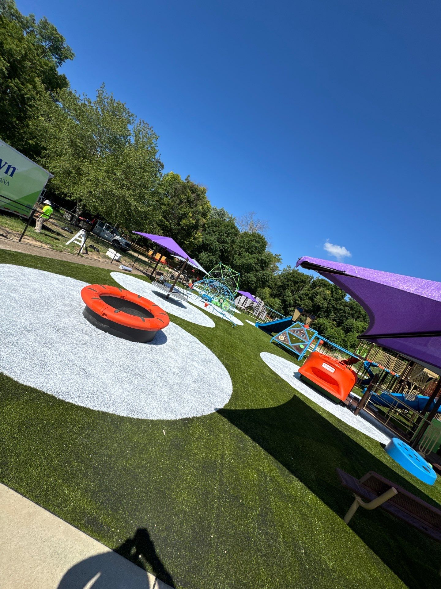 Lou Dennis Playground Grass by ForeverLawn NEIN/INDY