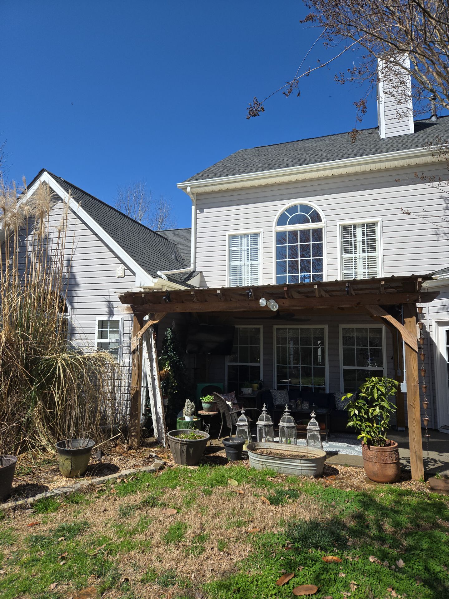 House Wash using cleaner by G&H Home Tech Pros LLC