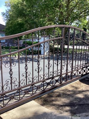 Exterior Painting Iron Gates in Modesto