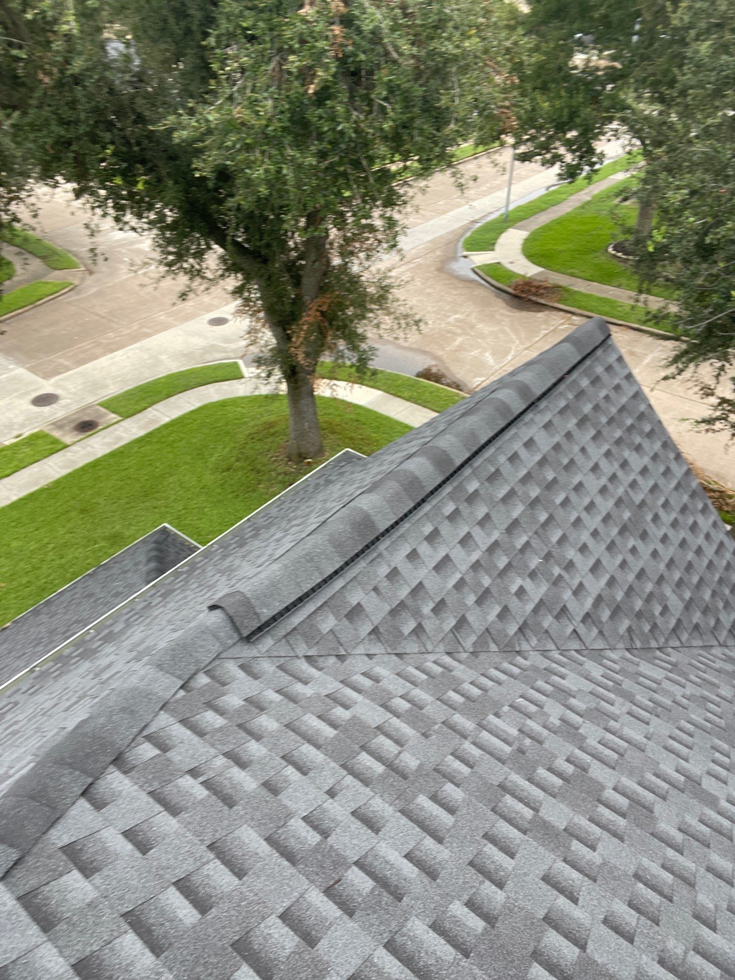 GAF HDZ - Charcoal by Elite Roofing LLC