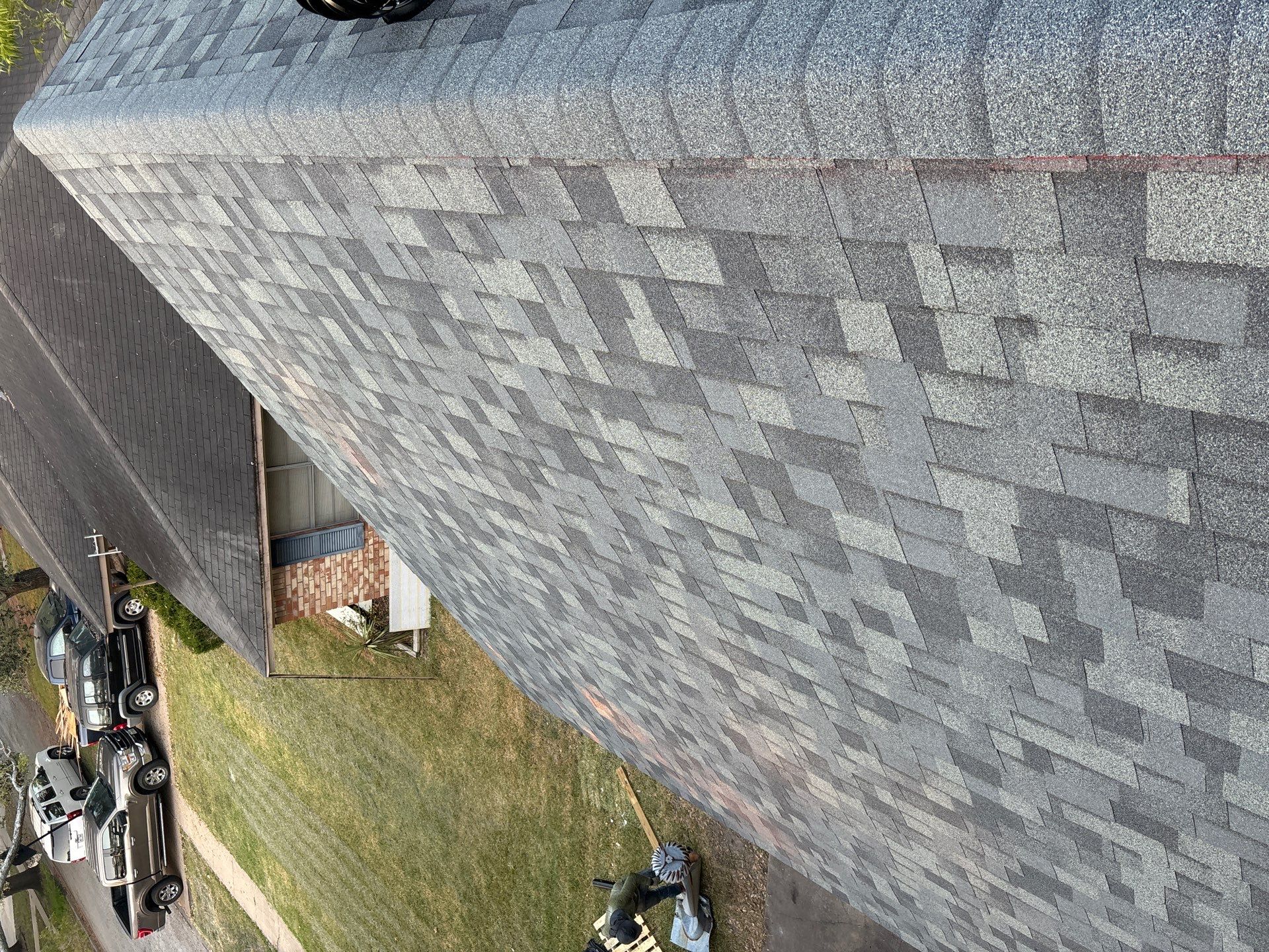 Residential Roofing Installation using Owen's Corning Duration (Lifetime) Shingles by Roof Repair Company