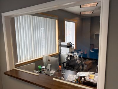 Commercial Plexiglass Partition Installation – School Front Lobby