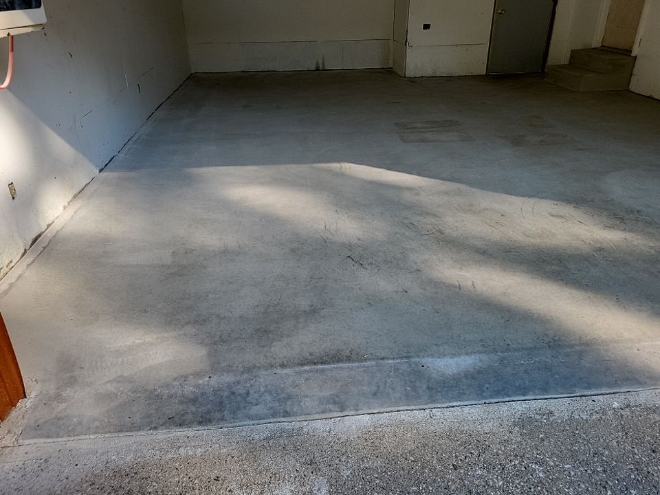 Concrete Coating by Innovative Spaces / Innovative Concrete Coatings