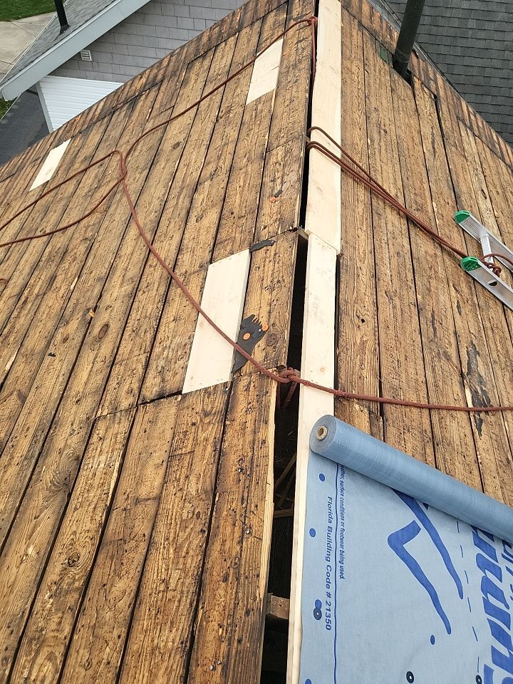 ATLAS PINNACLE COLOR: COASTAL GRANITE DRIP EDGE: WHITE by Eagle Eye Roofing