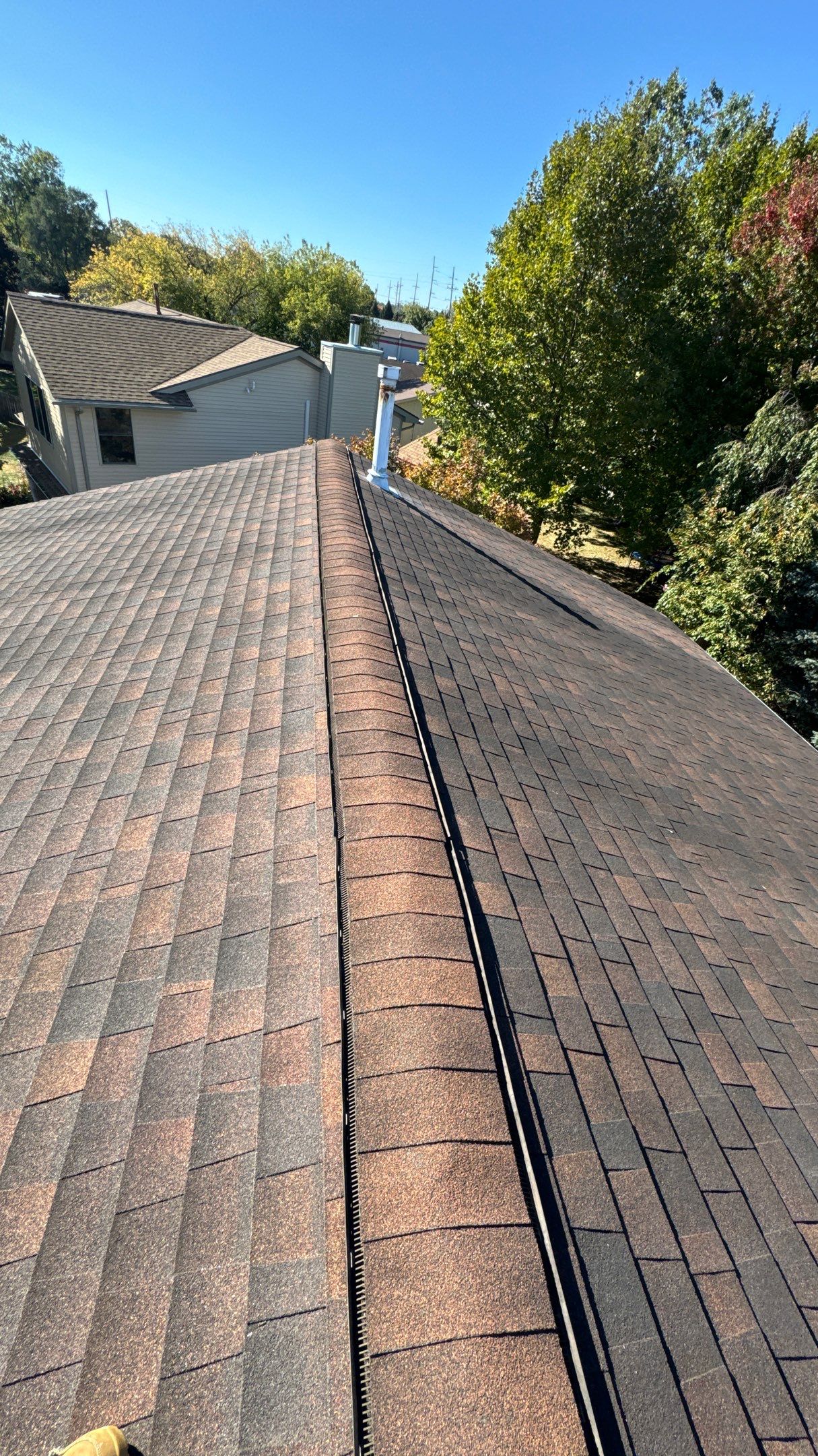 Roof Replacement using Owens Corning Brownwood by 180 Contractors