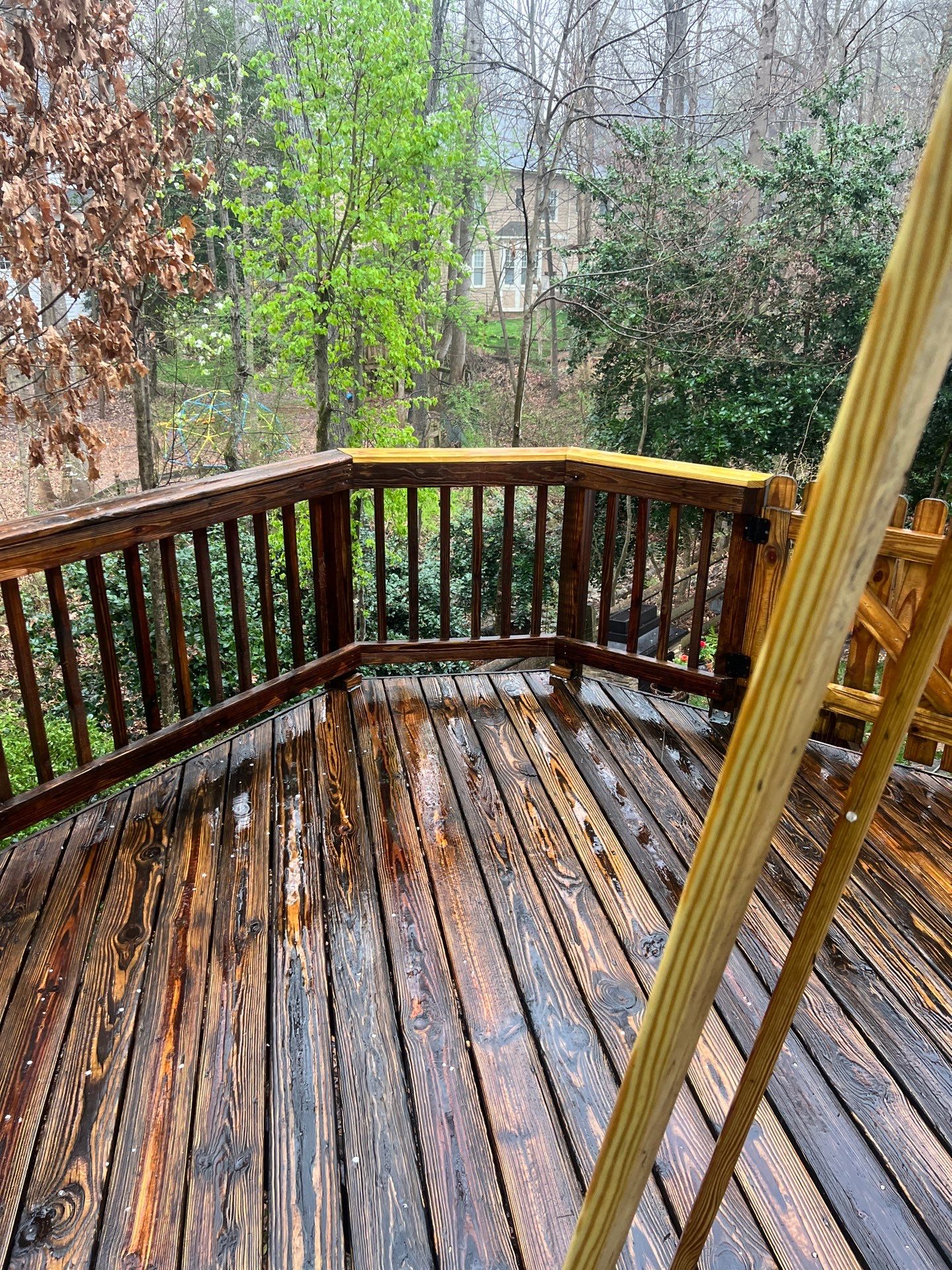 Deck using Wood Sealant by DuraSeal
