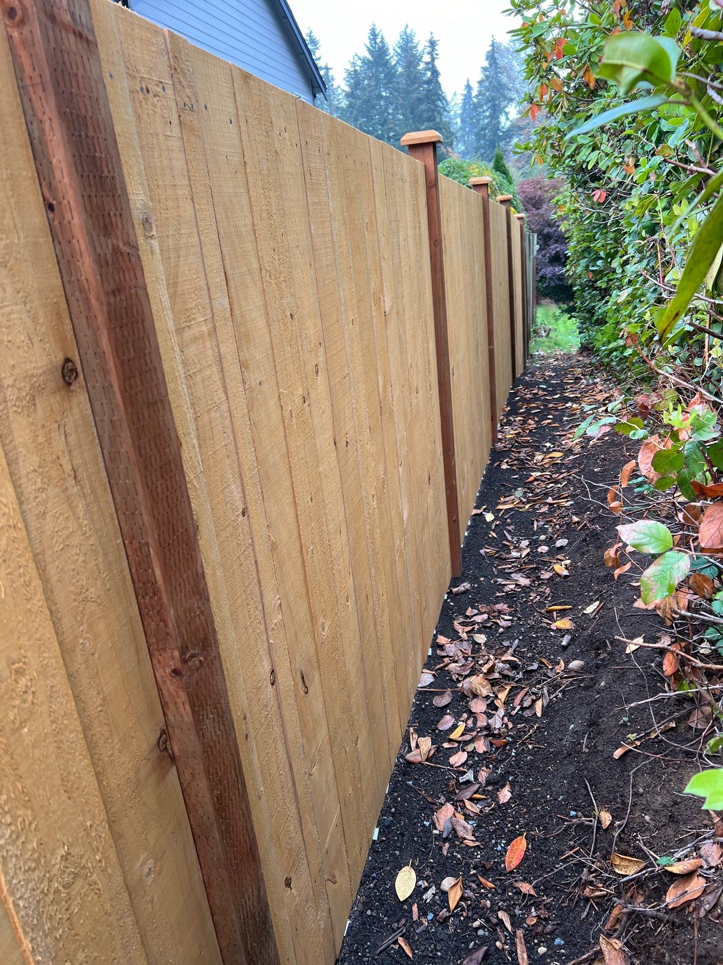 Jireh Outdoor Projects | Retaining Wall & Fence Build by Jireh Asphalt & Concrete Inc 