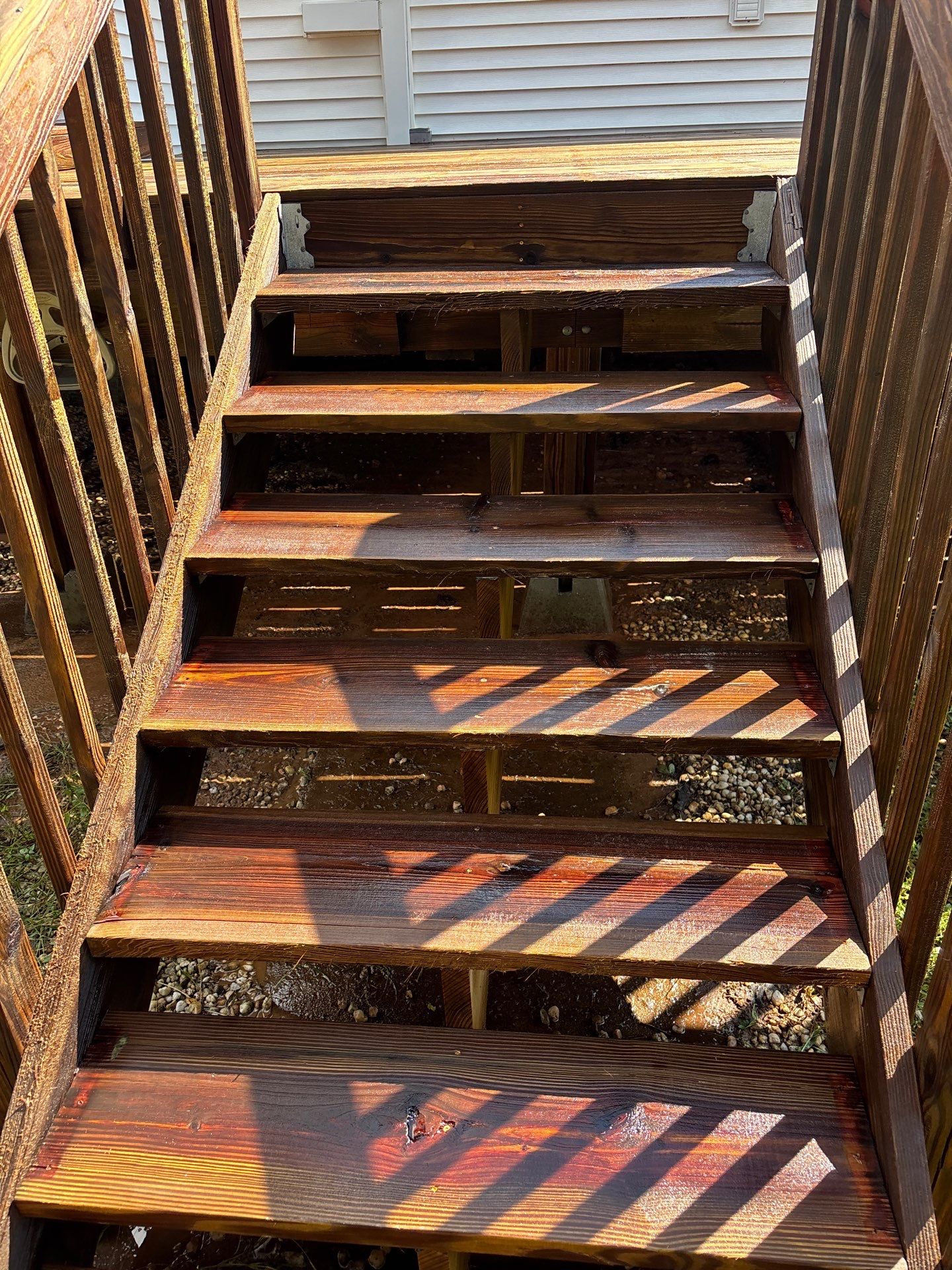 Wood Deck using Wood Sealant by DuraSeal