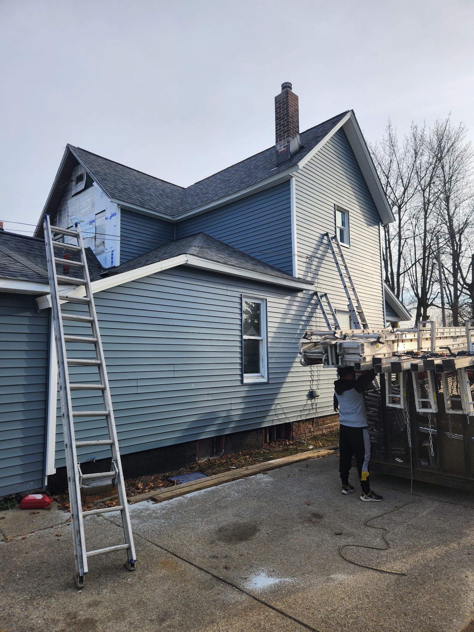 Roof and Siding Replacement by Homestyle in Lorain by Homestyle Home Improvements (HHI)